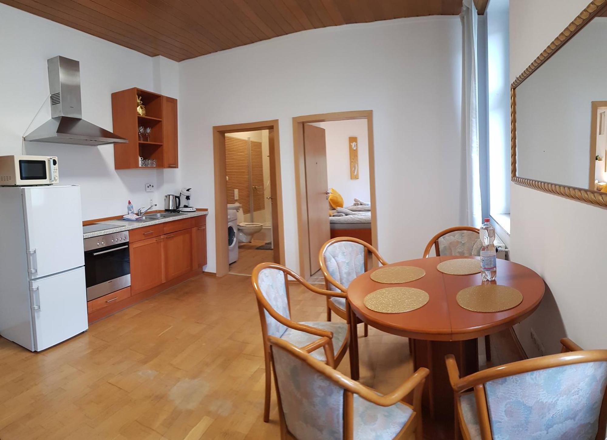 Elena Flat Tulpe Zentrum Apartment